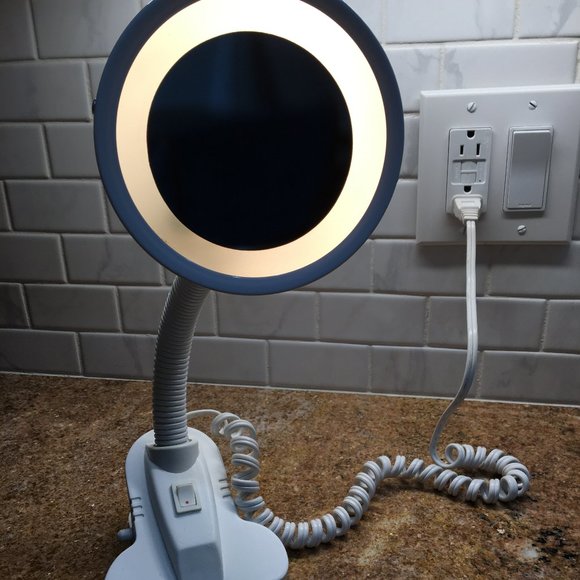 Other - Light Up Magnifying Make up Mirror